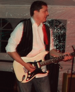 Mark playing with the Motel Kings